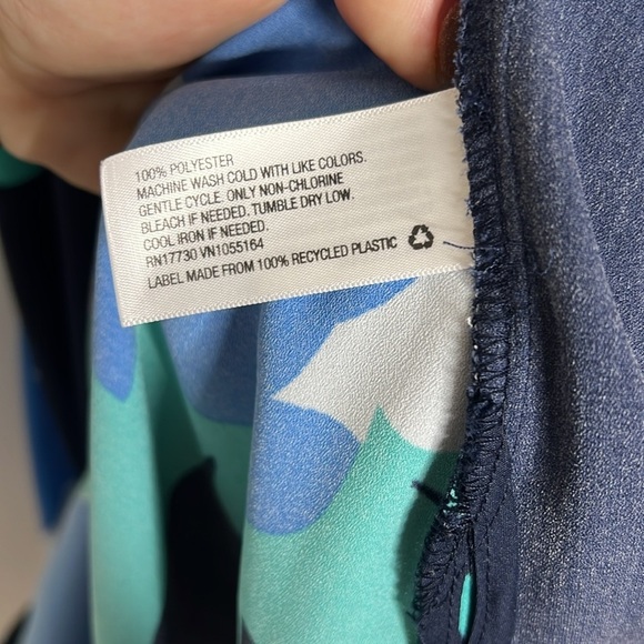 A New Day xxl Floral V Neck Shift Dress - Picture 4 of 7